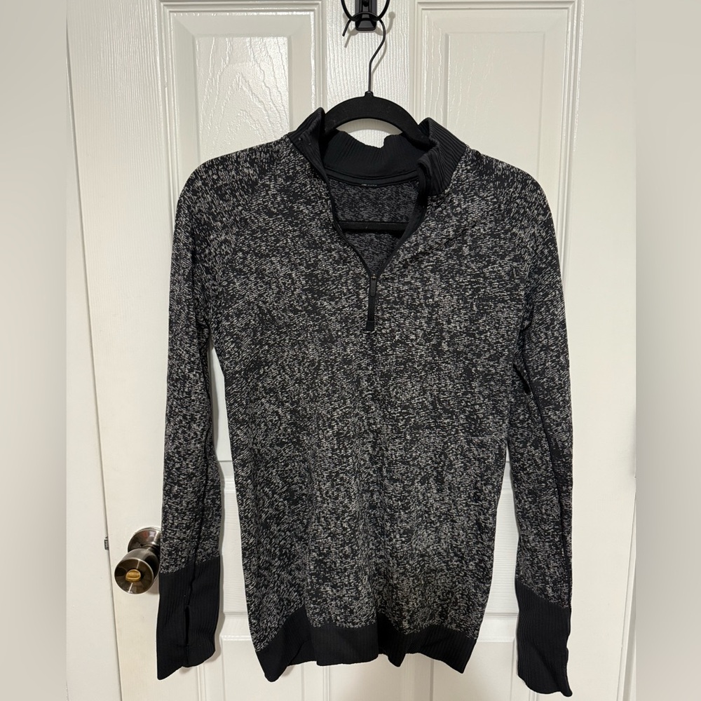 Women’s Lululemon Black and White Sweater